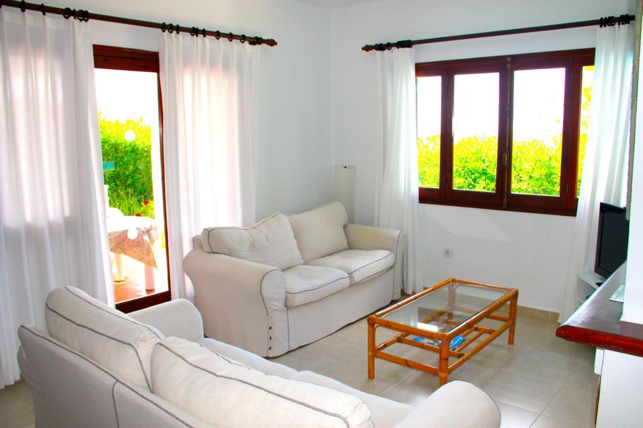 Villa Celia Son Bou Luaran gambar