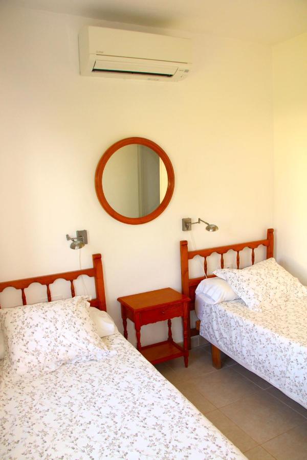 Villa Celia Son Bou Luaran gambar